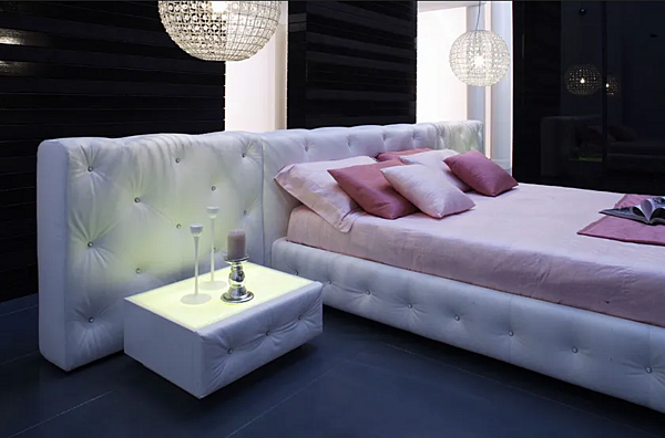 Кожаная двуспальная кровать с мягкой спинкой MitoHome Auriga фабрика MitoHome из Италии. Фото №3