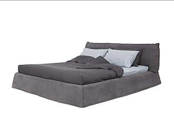 Двуспальная кровать с мягкой спинкой из кожи BAXTER Paris Slim фабрика BAXTER из Италии