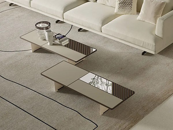Кофейный стол из дерева и стекла Frigerio Mies 18900A фабрика Frigerio из Италии. Фото №4