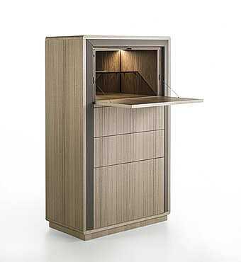 Деревянный боковой шкаф с дверцами CARPANELLI Galileo Lux MB69B  MB69B