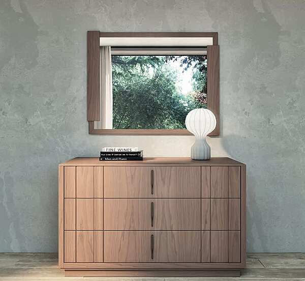 Зеркало с рамой из массива дерева BELLUTTI 1306T. 1307T фабрика BELLUTTI из Италии. Фото №4