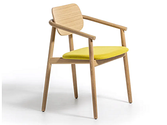 Кресло из массива дерева с интегрированным мягким сиденьем MOROSO Klara G26 фабрика Moroso из Италии