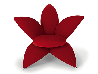 Кресло с подлокотниками из бархата Edra  Getsuen FLWG10