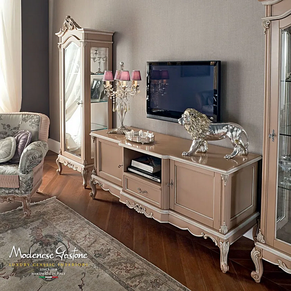 Низкая телевизионная тумба из массива дерева MODENESE GASTONE 12110 фабрика MODENESE GASTONE из Италии. Фото №2