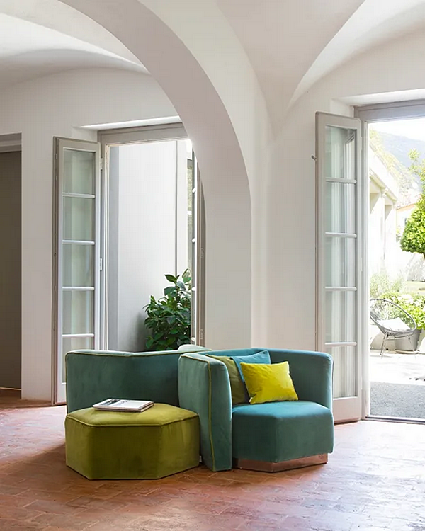 Кресло с обивкой из ткани Cementina Softhouse фабрика SOFTHOUSE из Италии. Фото №3