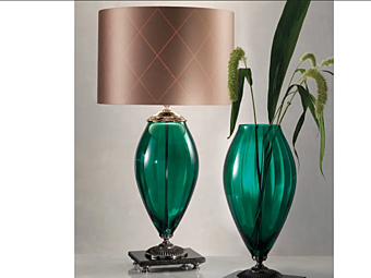 Настольная лампа из металла с абажуром Surya LG1 Euroluce Lampadari фабрика EUROLUCE LAMPADARi из Италии