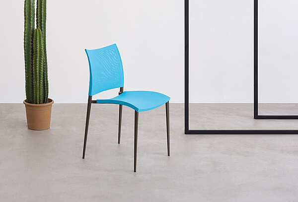 Стул DESALTO Sand - chair polypropylene фабрика DESALTO из Италии. Фото №3