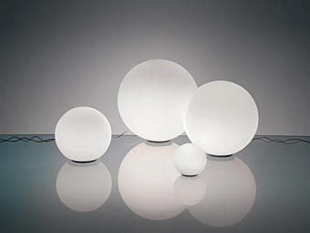 Настольная лампа из blown glass коллекции Dioscuri Artemide 1034110A/0146010A/0147010A/0254010A фабрика Artemide из Италии