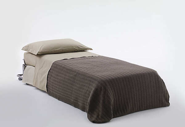 Кровать MILANO BEDDING Paul фабрика MILANO BEDDING из Италии. Фото №1