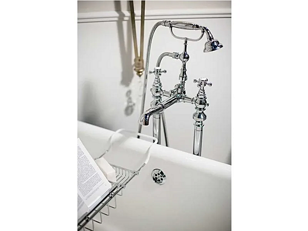 Напольная ванна с ручным душем в антикварном стиле Gentry Home фабрика Gentry Home из Италии. Фото №4