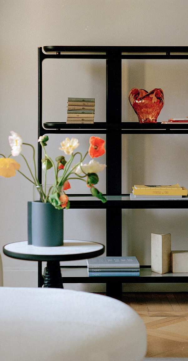 Книжный шкаф POLTRONA FRAU Duo Bookcase фабрика POLTRONA FRAU из Италии. Фото №5