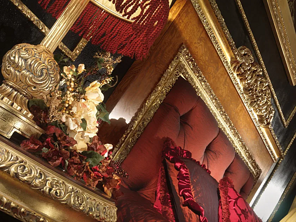 Двуспальная кровать с обитой спинкой A.R.ARREDAMENTI SRL Royal 771 фабрика A.R.ARREDAMENTI SRL из Италии. Фото №3