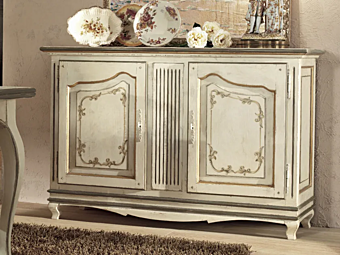 Сторонний буфет из массива дерева с дверцами Interiors Italia PR102