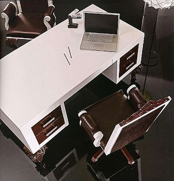 Элитный письменный стол MODENESE GASTONE 42301 фабрика MODENESE GASTONE из Италии. Фото №3