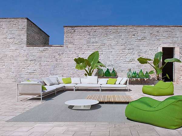 Кресло PAOLA LENTI J02A фабрика PAOLA LENTI из Италии. Фото №1