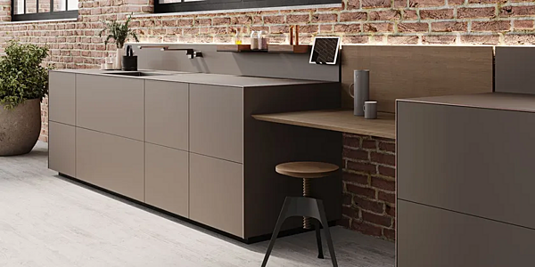 Стеклянная кухня с матовой отделкой Vitrum VALCUCINE Artematica Soft Outline фабрика VALCUCINE из Италии. Фото №3