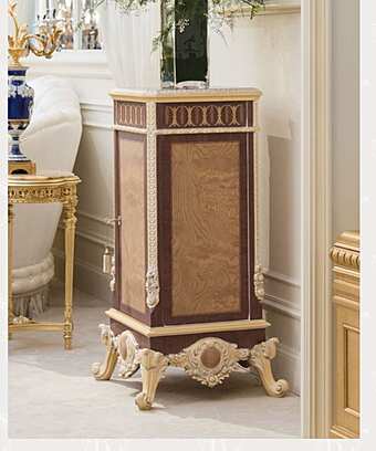 Подставка из дерева с дверцами FRATELLI RADICE 104 фабрика FRATELLI RADICE из Италии