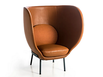Кресло с мягкой спинкой из ткани MOROSO Armada 091 фабрика Moroso из Италии