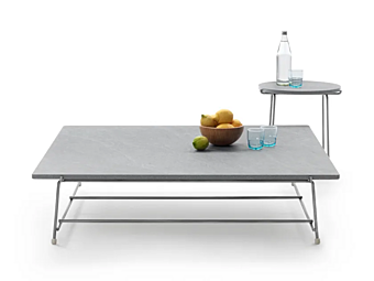 Кофейный столик низкий из камня для улицы FLEXFORM Any Day фабрика FLEXFORM из Италии
