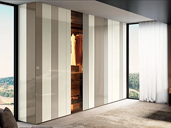 Секционный стеклянный шкаф LAGO N O W 2741 2741 фабрика LAGO из Италии