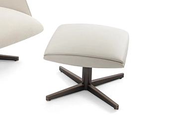 Кресло-табурет с вращающейся основой на 4 спицах из ткани GIORGETTI CLORI фабрика GIORGETTI из Италии