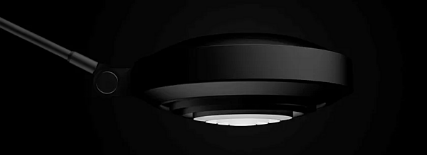 Настольная лампа с регулируемой ножкой и диммером из металла Lumina Elle 60L фабрика Lumina из Италии. Фото №4