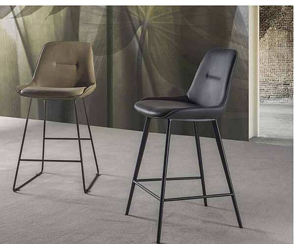 Стул барный из металла и эко-кожи ARREX A510 фабрика ARREX из Италии. Фото №1