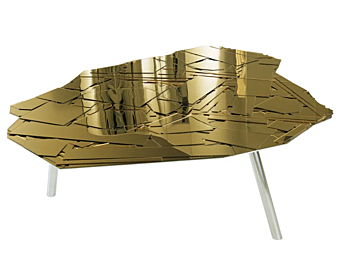 Стол из метакрилата от Edra Brasilia