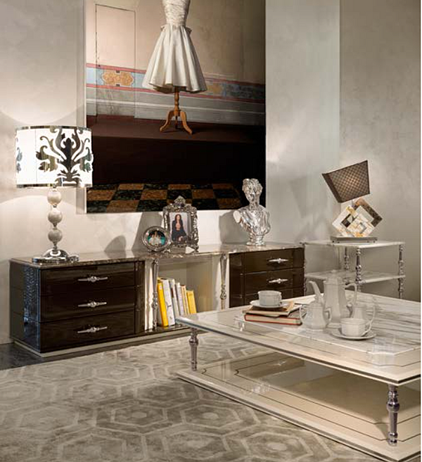 Подставка MANTELLASSI "COSMOPOLITAN" J'adore Lalique фабрика MANTELLASSI из Италии. Фото №3