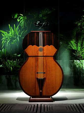 Барный шкаф из вишневого дерева CARPANELLI Pois MB40 фабрика CARPANELLI из Италии