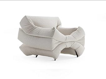Кресло с подлокотниками из ткани Casamania & HORM Mass Pressure фабрика Casamania & HORM из Италии