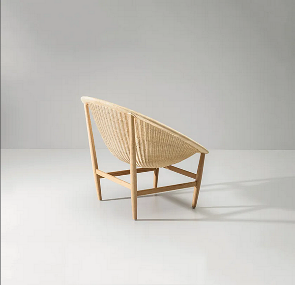 Кресло с подлокотниками из ротанга KETTAL  Basket KS1000100 фабрика KETTAL из Италии. Фото №4