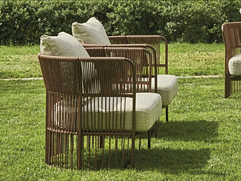 Кресло с подлокотниками из синтетического волокна VARASCHIN  Tibidabo 1067 фабрика VARASCHIN из Италии