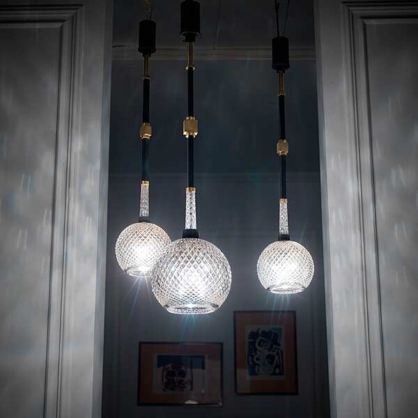 Хрустальная люстра с гравировкой с деталями из натуральной латуни и матовой черной лакированной латуни SIGMA L2  7232 фабрика SIGMA L2 из Италии. Фото №2