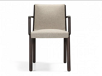 Кресло с обивкой и подлокотниками Janet Molteni & C фабрика Molteni & C.(+VITRA) из Италии